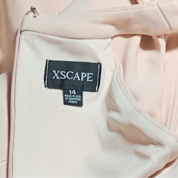 XSCAPE, Asymmetrical Gown - Picture 10 of 14